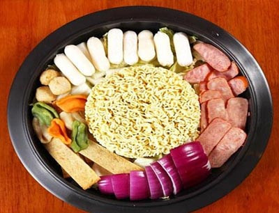 客美芝韩国年糕火锅店